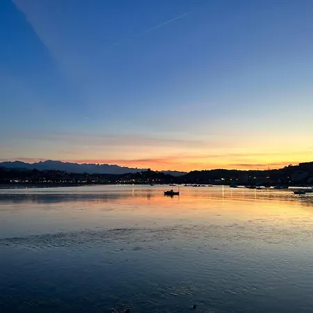 El Velero De Cantabria San Vicente De La Barquera