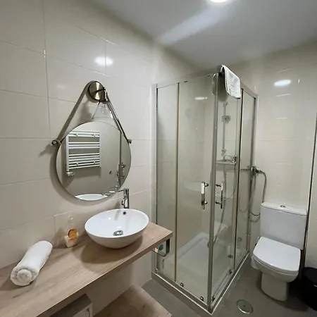 El Velero De Cantabria * San Vicente De La Barquera